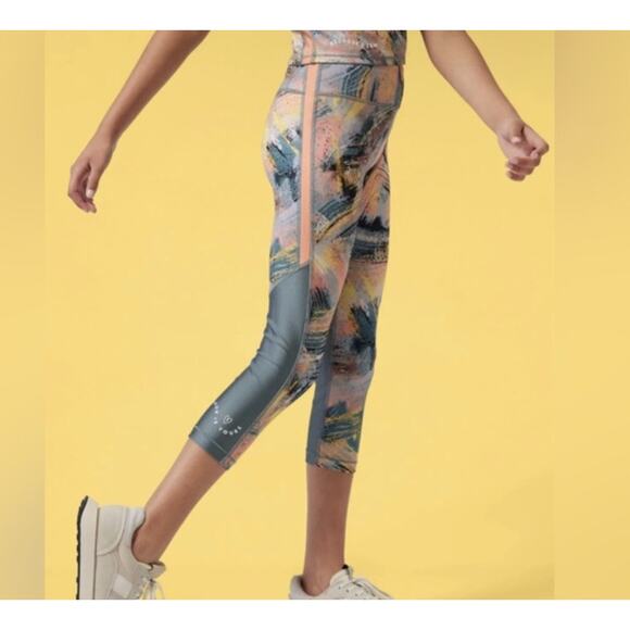 Athleta Girl x Simone Biles Youth Girls X-Small (6) Chit Chat Capris Leggings - Picture 1 of 10